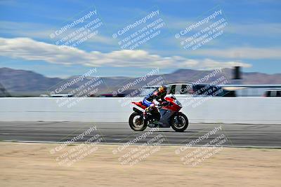 media/Mar-25-2024-Moto Forza (Mon) [[8d4319bd68]]/3-Intermediate Group/Session 4 (Front Straight Speed Pans)/